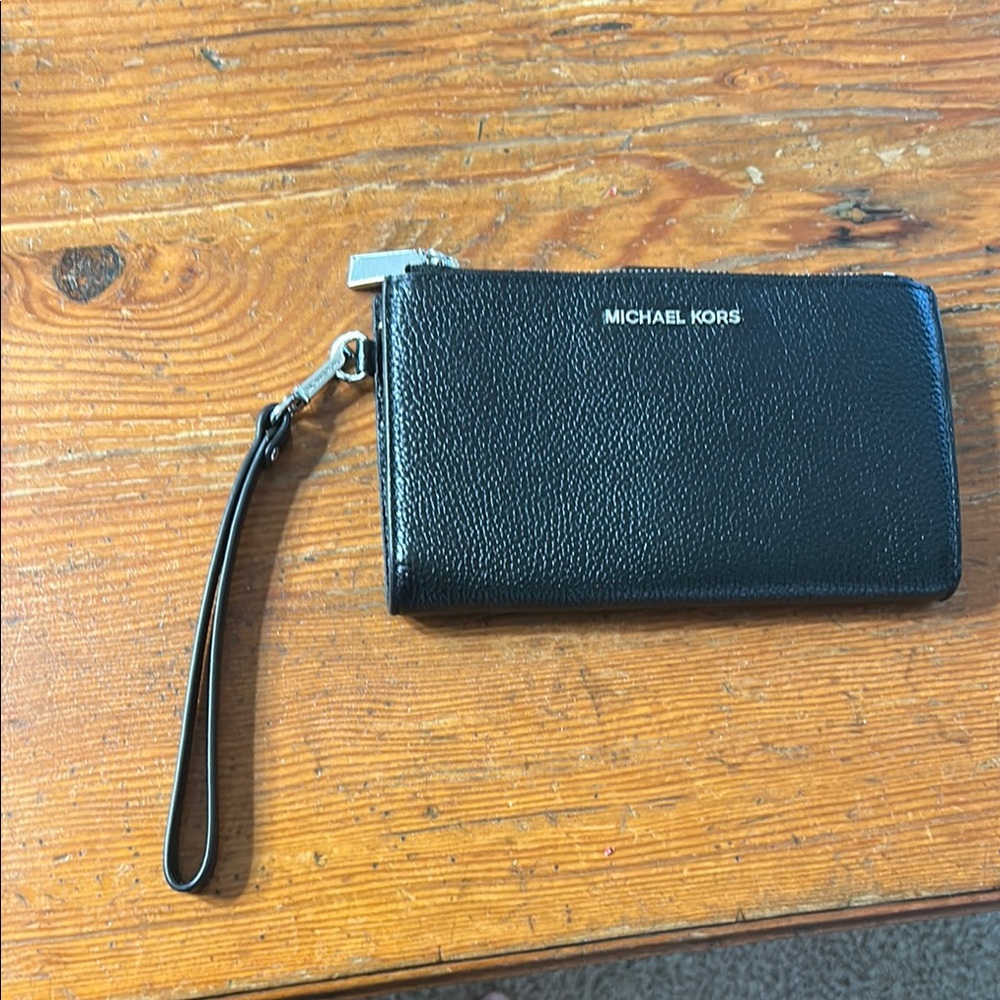 Michael Kors Black Wristlet Wallet